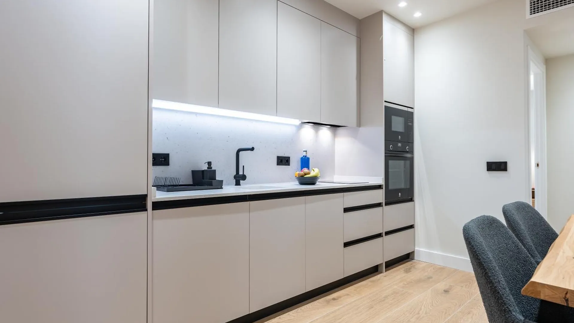 Zenete Deluxe Apartment Malaga