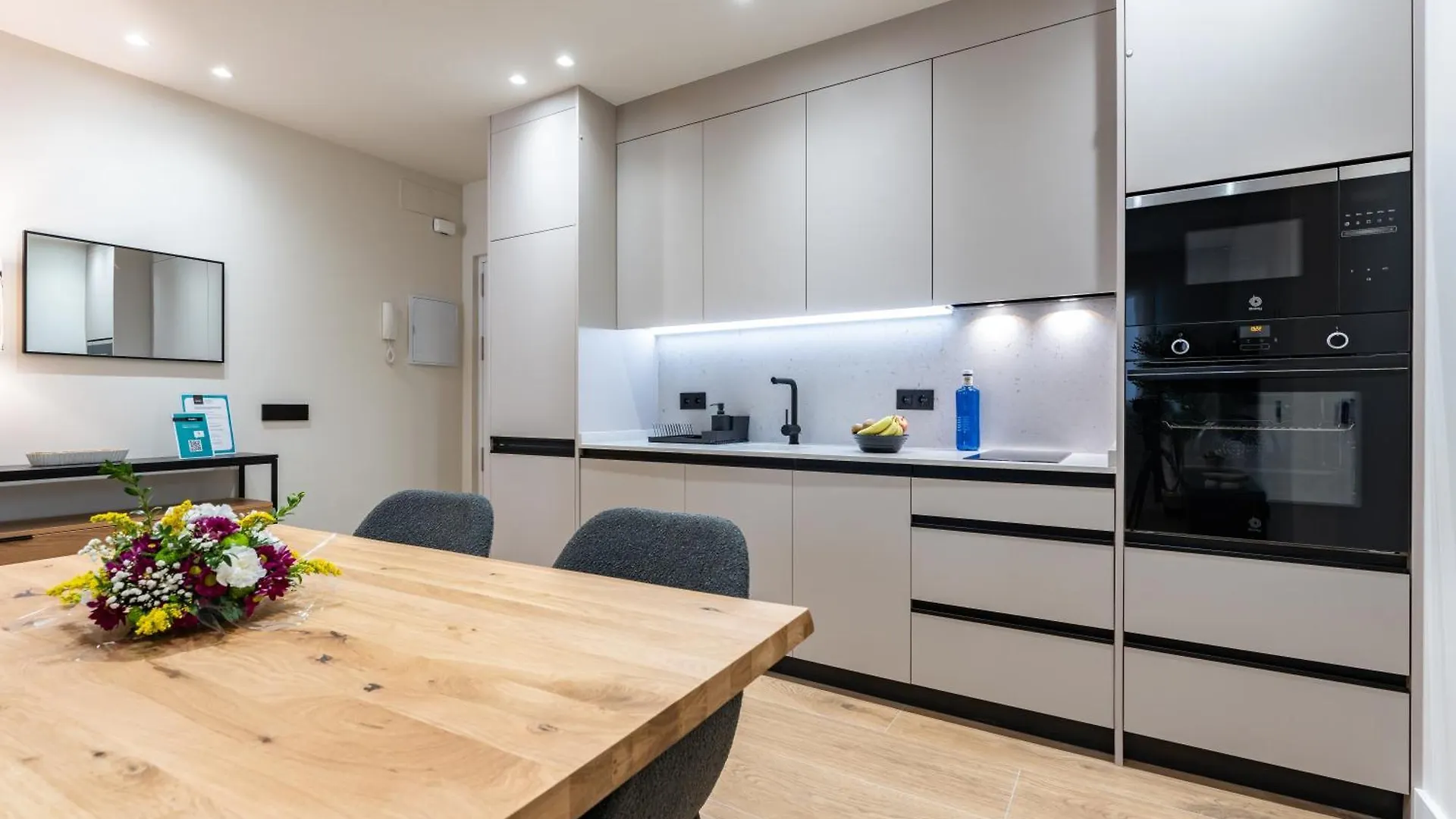 Zenete Deluxe Apartment Malaga